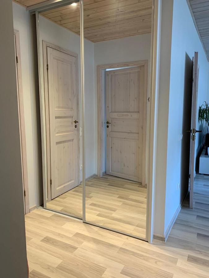 Modern Cozy 2 Bedroom Apartment Near City Center Pärnu Exterior foto